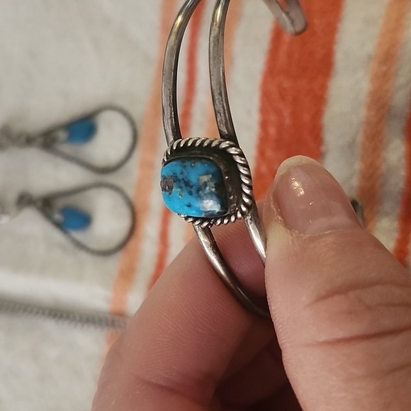 Jewelry set - Picture 3 of 6